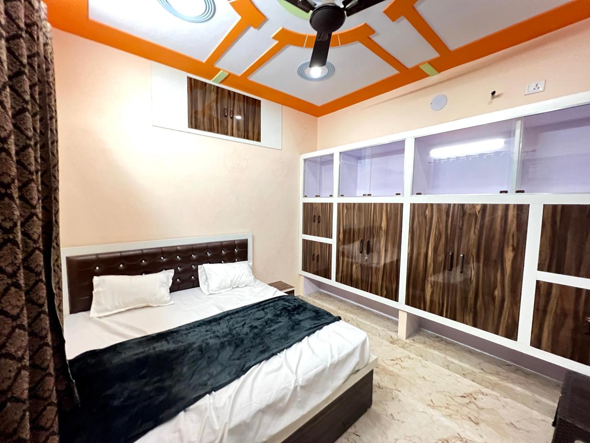 The Orchid Villa Homestay - Walkable Distance From Taj Mahal Agra  Buitenkant foto